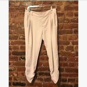 Parker Devlin Pant in Whisper